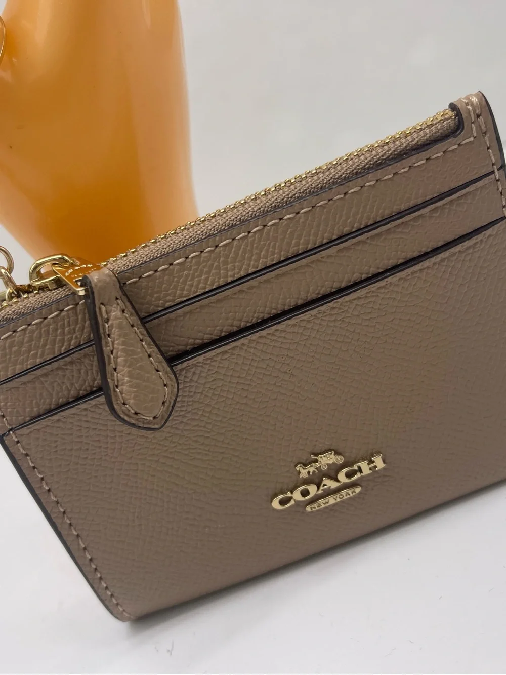 Coach Mini Skinny Crossgrain Leather Id Card Zip Closure Case M/Taupe NWT